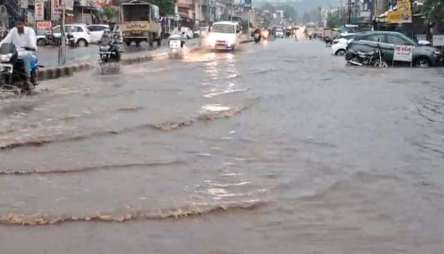 Heavy rain in this district including Gandhinagar  Ahmedabad, know the updates amid the forecast of the Meteorological Department Gujarat rain update: હવામાન વિભાગની  આગાહી વચ્ચે  ગાંધીનગર સહિત આ જિલ્લામાં ભારે વરસાદ,જાણો અપડેટ્સ