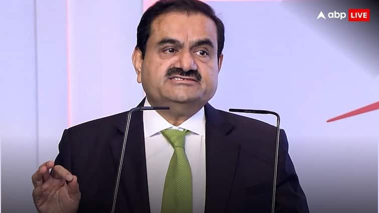 Gautam Adani led Adani Power has 800 million dollars in unpaid dues from Bangladesh says a report Adani Group: अडानी ग्रुप के 80 करोड़ डॉलर बांग्लादेश में फंसे, अंधेरे में डूब सकता है पड़ोसी देश 