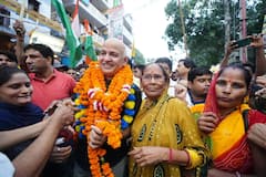 In Photos: दिल्ली के त्रिनगर विधानसभा में लोगों से मिले मनीष सिसोदिया, कहा- जल्द बाहर आएंगे सीएम केजरीवाल