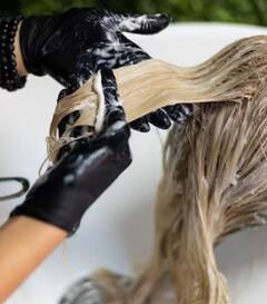 Dye Hair: ਵਾਲਾਂ ਨੂੰ ਡਾਈ ਕਰਨਾ ਖਤਰਨਾਕ...ਹੋ ਸਕਦਾ ਕੈਂਸਰ? ਜਾਣੋ ਸਿਹਤ ਮਾਹਿਰਾਂ ਤੋਂ