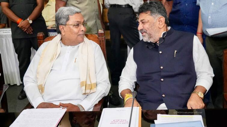 MUDA Scam Row Siddaramaiah DK Shivakumar Karnataka Congress leaders Meet Delhi Congress High Command's Call MUDA Scam Row: Siddaramaiah, DK Shivakumar In Delhi On Congress High Command's Call