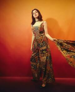 A Stunning Divya Khosla Kumar In A Printed Ethnic Outfit; See Pics