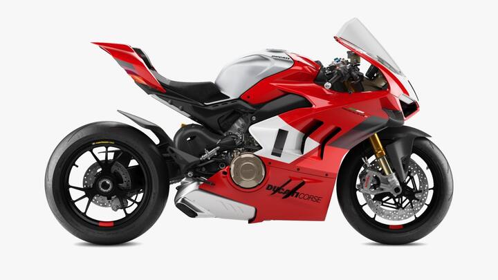 டுகாட்டி பனிகலே V4 R பைக் பூஜ்ஜியத்திலிருந்து மணிக்கு 100 கிமீ  வேகத்தை வெறும் 3.1 வினாடிகளில் எட்டிவிடும். இதன் விலை ரூ.  69.9 லட்சம் (எக்ஸ்-ஷோரூம்) வரை நிர்ணயிக்கப்பட்டுள்ளது.