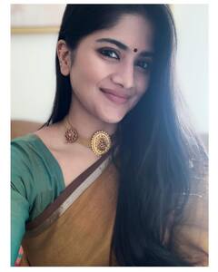 Megha Akash : ஜி வி எம் பட ஹீரோயினுக்கு நிச்சயம் ஓவர்.. யாருடன் தெரியுமா?