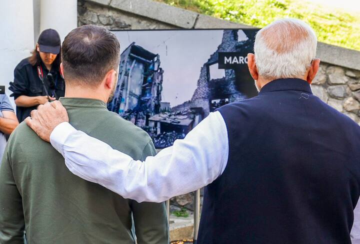 पीएम ने जेलेंस्की से कहा था कि भारत यूक्रेन संघर्ष के शांतिपूर्ण हल के पक्ष में वह सब करेगा जो वह कर सकता है.