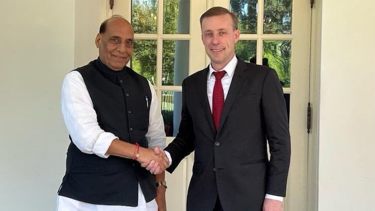 Rajnath Singh Meets US NSA Jake Sullivan During Washington Visit Discusses Key Strategic Matters Rajnath Singh Meets US NSA Sullivan During 4-Day Visit, Discusses 'Key' Strategic Matters