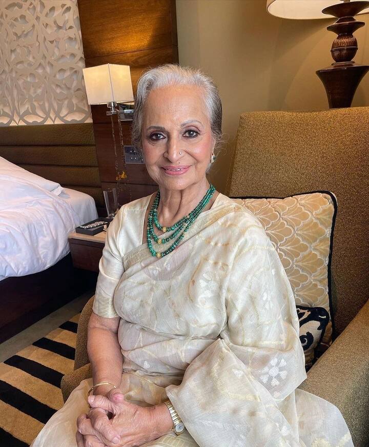 वहीदा रहमान ने इस वाकये को लेकर बताया कि जब मैं अंदर उनके पास पहुंची तो सुनील मुझे देखकर चौंक गए और बोले ये तुमने क्या कर दिया. मुझे लगा वो मेरे अंदर आने को लेकर सवाल पूछ रहे हैं तो मैंने कहा कि मैं परमिशन लेकर आई हूं. तो उन्होंने कहा ये नहीं अपने बाल देखो, तुमने इन्हें सफेद कल में क्यों रंगा है.