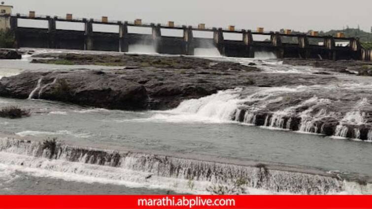 Pune heavy rain Khadakwasla dam water release water logging near bhide bridge Pune Rain Updates: पुण्यात पावसाचा रेड अलर्ट, खडकवासला धरणातून वेगाने पाण्याचा विसर्ग, नागरिकांना सतर्कतेच्या सूचना