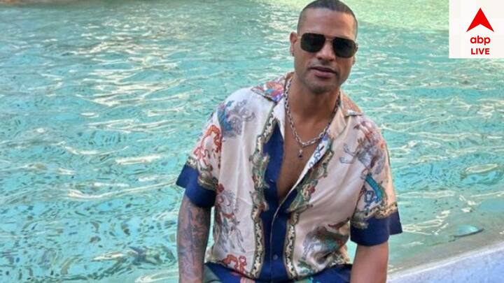 ২০২২ সালে শ্রীলঙ্কার বিরুদ্ধে ওয়ান ডে সিরিজের পর থেকে দেশের জার্সিতে আর দেখতে পাওয়া যায়নি ধবনকে। তবুও তাঁর সম্পত্তির পরিমান প্রায় ১২৫ কোটি।