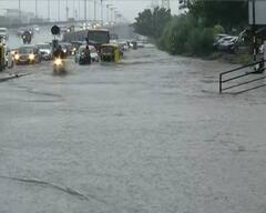 Ahmedabad Rain: માત્ર દોઢ ઈંચ વરસાદમાં જ અમદાવાદમાં જળબંબાકારની સ્થિતિ, જુઓ તસવીરો