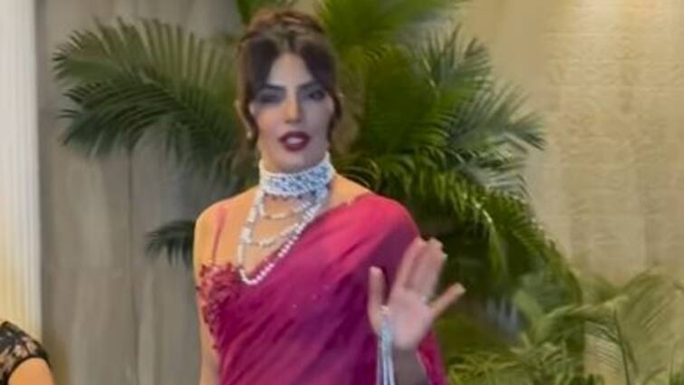 Priyanka Chopra In Mumbai To Attend Brother's Wedding Festivities; Watch The Actor Interact With Paparazzi At Event Venue Priyanka Chopra In Mumbai To Attend Brother's Wedding Festivities; Watch The Actor Interact With Paparazzi At Event Venue