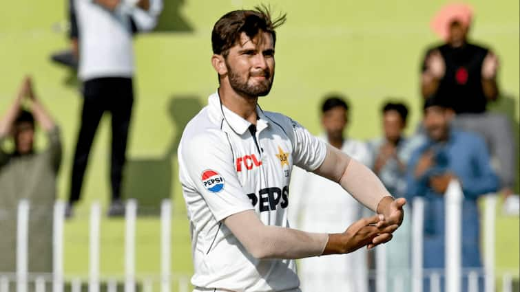 PAK vs BAN No Paternity Break For Shaheeh Shah Afridi Pacer Becomes Father Amid Ongoing Test watch Pak bowler dedicate wicket to newborn baby boy viral video PAK vs BAN: No Paternity Break For Shaheeh Shah Afridi, Pacer Becomes Father Amid Ongoing Test