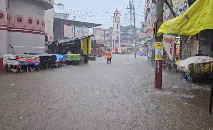 Kheda Rain: ખેડા જિલ્લામાં મેઘમહેર, કપડવંજમાં 5 ઈંચ વરસાદથી નીચાણવાળા વિસ્તારો પાણીમાં ગરકાવ