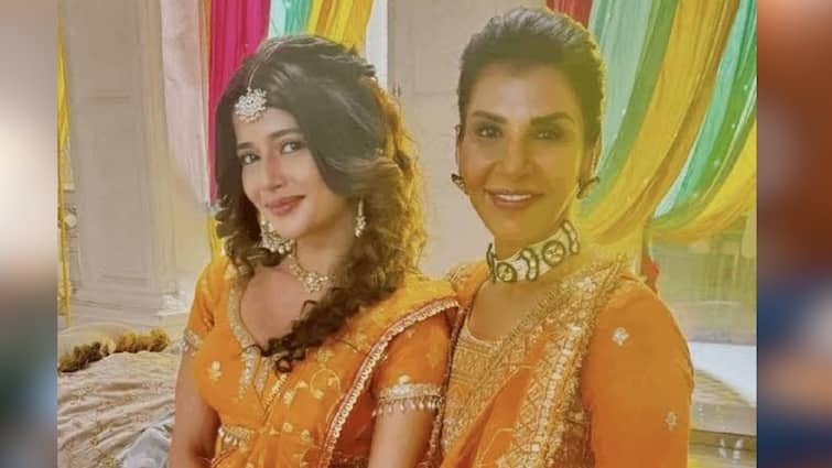 yeh rishta kya kehlata hai fame Samridhi Shukla aka Abhira and anita raj dance together on Janmashtami 2024 Janmashtami पर दिखेगी अभिरा और दादीसा की जबरदस्त परफॉर्मेंस, जानें समृद्धि शुक्ला ने क्या कहा