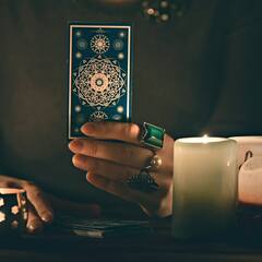 Weekly Tarot Horoscope: આ રાશિના જાતકે આ સપ્તાહ કોઇ ઉતાવળે નિર્ણય ન લેવો, જાણો સાપ્તાહિક ટૈરો રાશિફળ