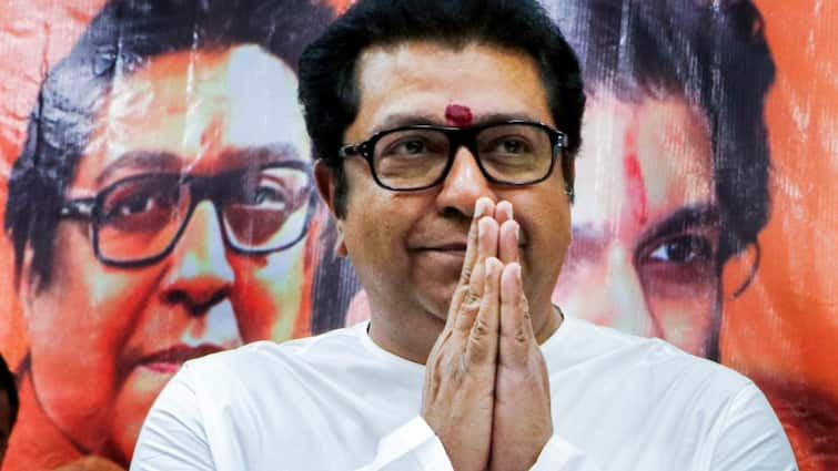 MNS Raj Thackeray Blames Sharad Pawar For Caste Politics Maharashtra Questions Political Agenda Badlapur Case Raj Thackeray Blames Sharad Pawar For 'Caste Politics' In Maha, Questions ‘Political Agenda’ Post Badlapur Case