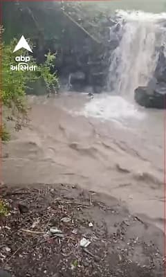 Gondal Rain | Mini Waterfall | આ જુઓ ધોધમાર વરસાદને કારણે મીનિ વોટરફોલ એવો ખીલ્યો કે...