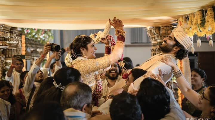 Kiran Abbavaram & Rahasya Gorak have treated their fans with their most adorable  wedding pictures on Instagram.