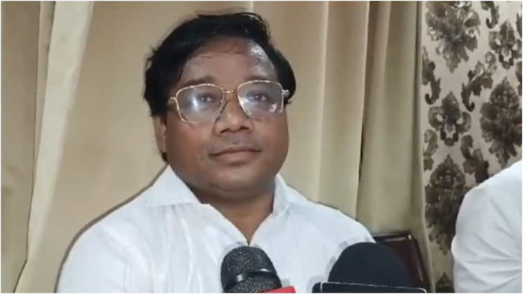 santhal leader birsa hansda to support ex cm champai soren in jharkhand ann चंपाई सोरेन के साथ आए अब संथाल परगना के आंदोलनकारी, हेमंत सोरेन को लेकर कही यह बात