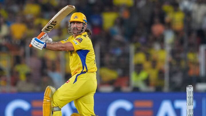 সবকিছু ঠিকঠাক থাকলে, ২০২৫ সালের আইপিএলেও ধোনিকে খেলতে দেখা যাবে। তিনি আইপিএলের এক নিয়ম অনুযায়ী আনক্যাপড ক্রিকেটার হিসাবেও খেলতে পারেন।