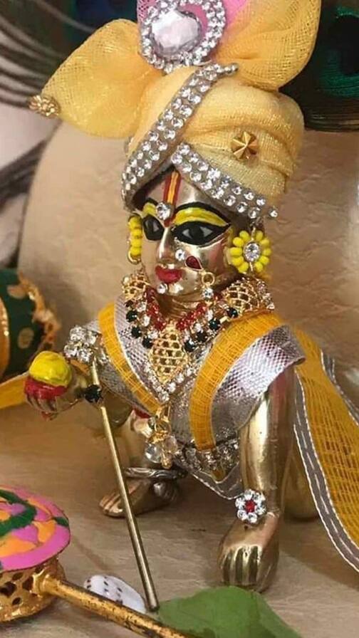 જન્માષ્ટમી પર આ વસ્તુઓનો લડ્ડુ ગોપાલજીને લગાવો ભોગ