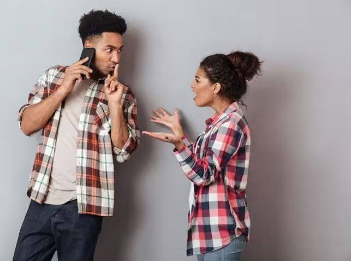 ਜਦੋਂ ਵੀ ਤੁਸੀਂ ਉਨ੍ਹਾਂ ਨੂੰ ਮਿਲਣ ਲਈ ਸਮਾਂ ਕੱਢੋ, ਉਨ੍ਹਾਂ ਪਲਾਂ ਨੂੰ ਖਾਸ ਬਣਾਉਣ ਦੀ ਕੋਸ਼ਿਸ਼ ਕਰੋ। ਤੁਸੀਂ ਉਨ੍ਹਾਂ ਨੂੰ ਹੈਰਾਨ ਕਰ ਸਕਦੇ ਹੋ ਜਾਂ ਉਨ੍ਹਾਂ ਨੂੰ ਕੁਝ ਤੋਹਫ਼ੇ ਵੀ ਦੇ ਸਕਦੇ ਹੋ।