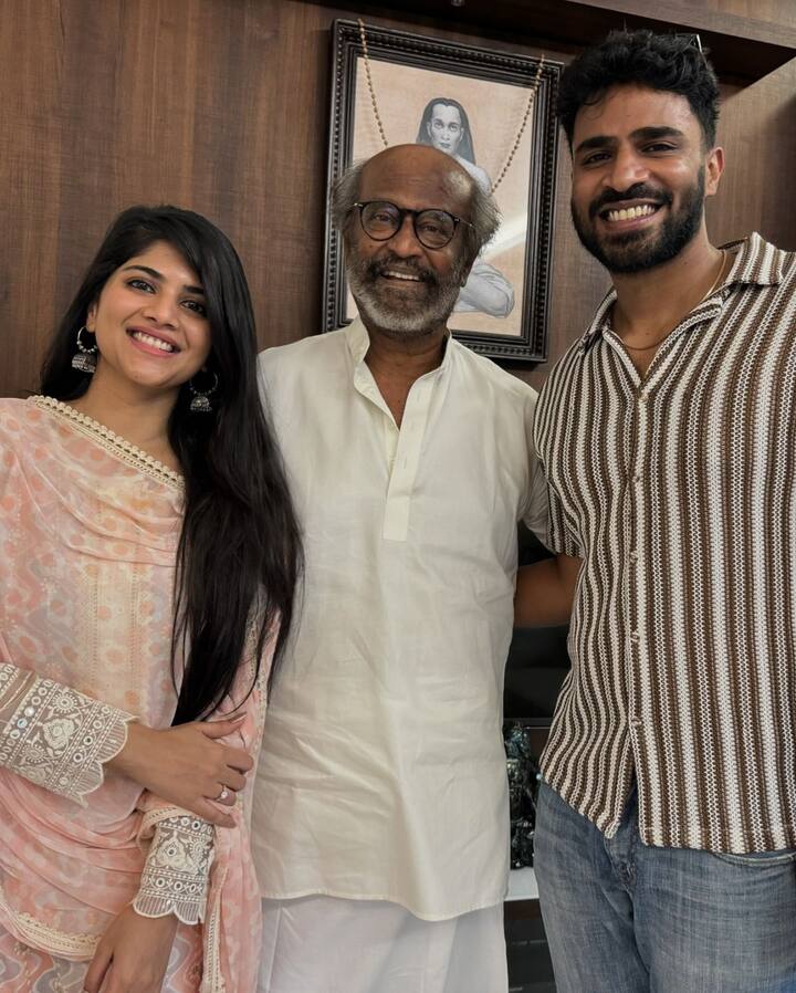 ఇక అప్పుడే పెళ్లి పనులు కూడా మొదలు పెట్టింది. అప్పుడే పెళ్లి ఆహ్వాన పత్రికలు కూడా పంచుతుంది. తాజాగా ఈ భామ కాబోయే భర్తతో కలిసి సూపర్ స్టార్ రజనీకాంత్ ఇంటికి వెళ్లి ఆయనను పెళ్లికి ఆహ్వానించింది.