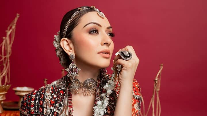 Hansika Motwani treated fans with pictures in a printed ethnic outfit looking her most dapper self on her official Instagram handle.