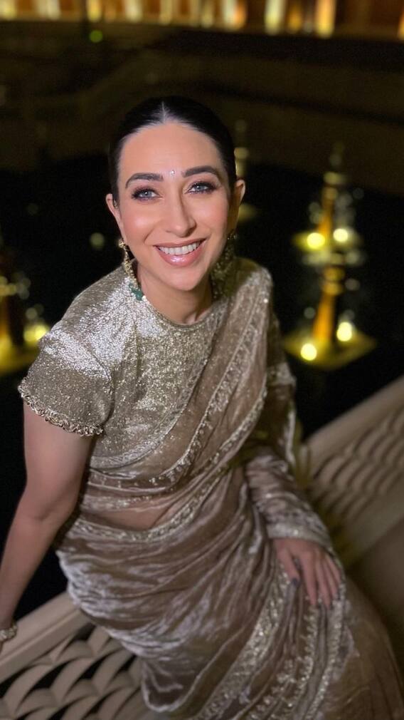 मजबूरी में करिश्मा कपूर ने झाड़ियों के पीछे बदले हैं कपड़े!