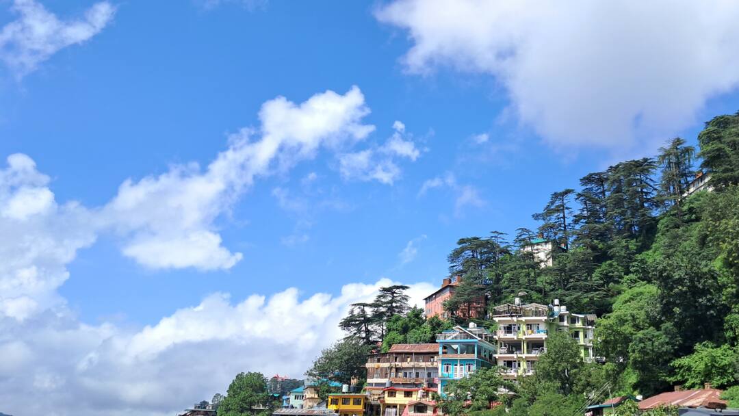 हिमाचल में दो दिनों तक आसमान रहेगा साफ, आने वाले इस दिन फिर बदलेगा मौसम का मिजाज Himachal Weather remains clear for 2 days IMD issued yellow alert from 27 August Ann हिमाचल में दो दिनों तक आसमान रहेगा साफ, आने वाले इस दिन फिर बदलेगा मौसम का मिजाज