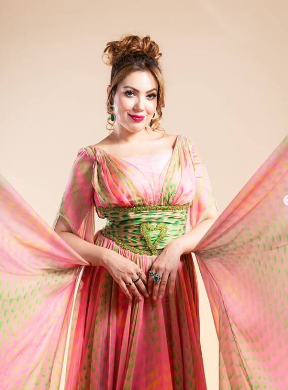 વેસ્ટર્ન ડ્રેસમાં 'બબિતાજી'નો હૉટેસ્ટ લૂક વાયરલ