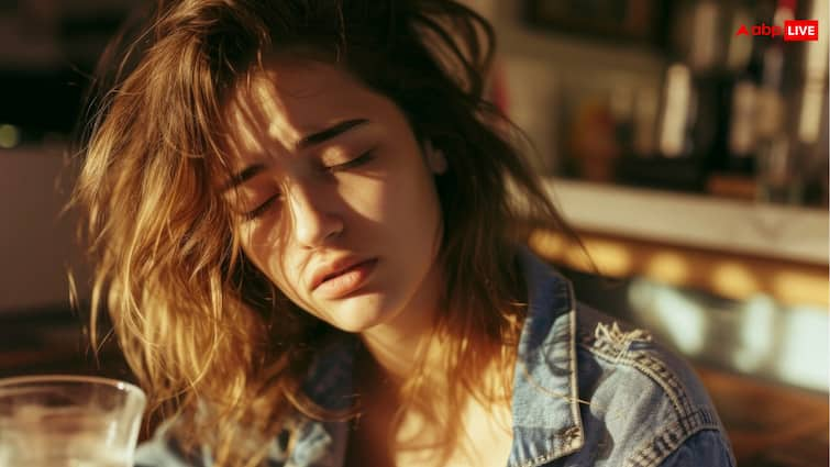 What is an emotional hangover, know its symptoms and how to deal with it