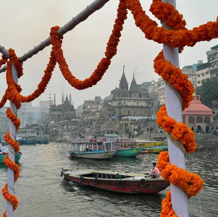 Dua shared pictures from scenic locales and landscapes in India remembering her last journey here.