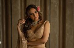 Bollywood: યંગ એક્ટ્રેસનું દર્દ છલકાયું, બતાવ્યું ફિલ્મી દુનિયામાં કઇ રીતે કરવામાં આવે છે છોકરીઓને હેરાન-પરેશાન