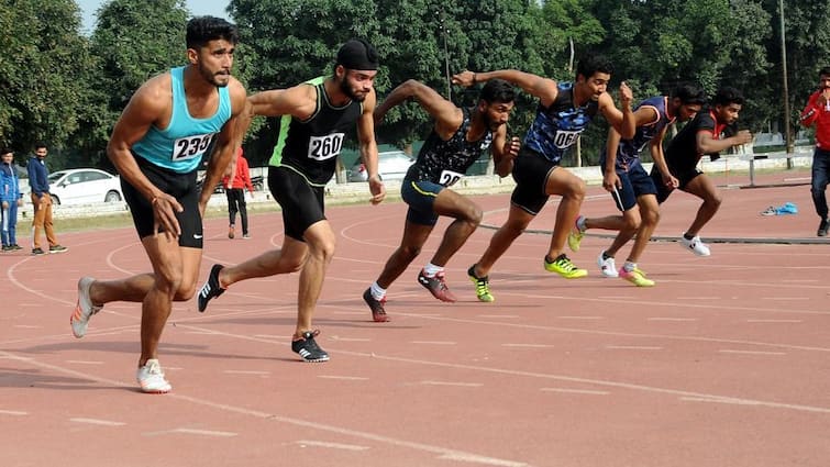 College students who are interested in joining the special sports hostel can apply online அரசின் அசத்தல் திட்டம்; விளையாட்டுத் துறையில் சாதிக்க வேண்டுமா... ? உடனே இதை APPLY பண்ணுங்க