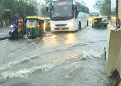 Rain: અમદાવાદમાં વરસાદે ભૂક્કા બોલાવ્યા, એક દિવસમાં સાત ઇંચ પડતા રોડ બન્યા નદી