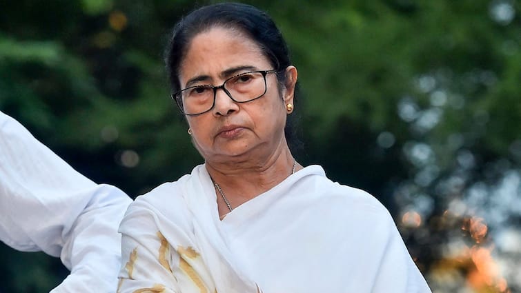 Union govt replies to Mamata Banerjee letter to setup fast track court for RG Kar case Mamata Banerjee: కోల్‌కతా కేసు: మోదీకి బెంగాల్ సీఎం లేఖ, కేంద్ర నుంచి ఊహించని సమాధానం!