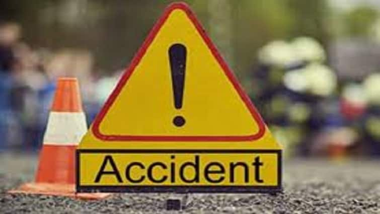 Rajasthan Jaipur speeding pickup truck rams family of three and drags their bike for 6 metres Rajasthan: Speeding Pickup Truck Rams Family In Jaipur, Drags Bike For 6 Metres Before Fleeing