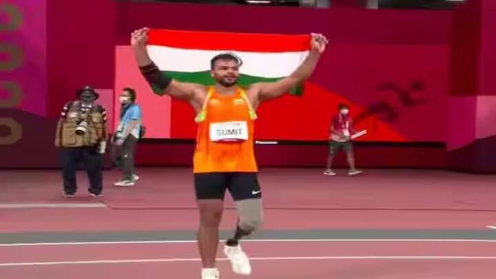સુમિત એન્ટિલે ટોક્યો પેરાલિમ્પિક્સમાં ભારત માટે ગૉલ્ડ મેડલ જીત્યો હતો. વળી, આ વખતે પણ ભારતીય ચાહકો સુમિત અંતિલ પાસેથી મેડલની આશા રાખી રહ્યા છે. (ફોટો ક્રેડિટ- સોશિયલ મીડિયા)