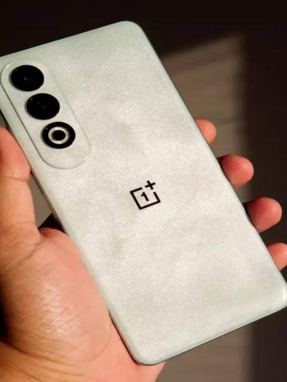 धड़ाम से गिरे OnePlus Nord CE4 के दाम, अब मिल रहा इतना सस्ता
