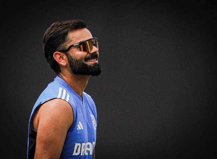 खिलाड़ी अक्सर धूप से बचने के लिए चश्मा पहनते हैं, जिससे उन्हें हाई कैच लेने में दिक्कत न हो. हाई कैच लेते वक्त अक्सर सूरज समस्या पैदा करता और फील्डर गेंद लपक नहीं पाता है.