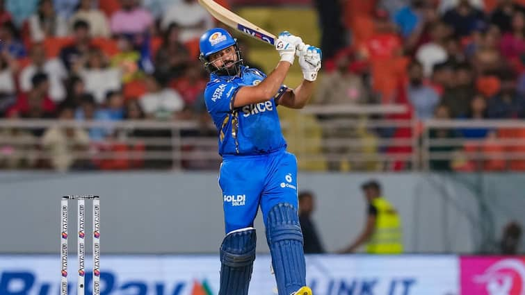 Rohit Sharma Could Play For PBKS IPL 2025 Punjab Kings Head Of Cricket Development Sanjay Bangar Depends On Money In Our Pocket IPL 2025: Rohit Sharma To Move To PBKS? Franchise Official Drops Big 'Money In Our Pocket' Hint