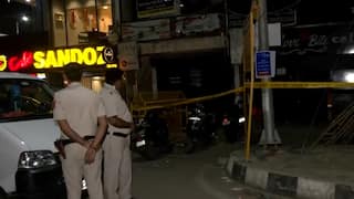 Delhi firing in satya Niketan cafe five accussed arrested birthday party 