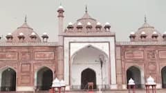 आगरा: जन्माष्टमी पर आगरा की जामा मस्जिद में पूजा करने पहुंचा शख्स, पुलिस ने रोका