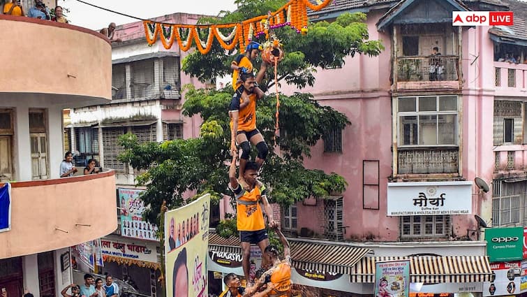 Dahi-Handi Festival Celebration in Mumbai Govindas get Rs 25 lakh reward 10 years insurance cover ann Dahi Handi 2024: मुंबई में गोविंदाओं की मौज! दही हांडी फोड़ने पर मिलेंगे 25 लाख, 10 लाख का बीमा कवर