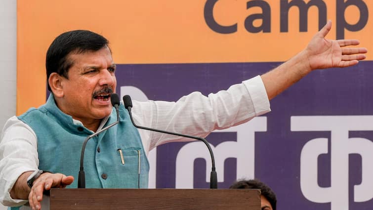 Aam Aadmi Party leader Sanjay Singh gives statement on UP 69000 teacher Recruitment '...तब मेरी बात नहीं मानी गई', 69,000 शिक्षक भर्ती मामले पर बोले AAP नेता संजय सिंह