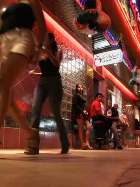 गाजियाबाद के फेमस रेड लाइट एरिया