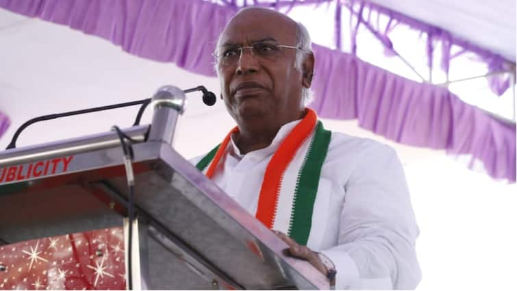 Kharge Land controversy 5-Acre Plot Allotted To Mallikarjun Family Trust In bengaluru BJP Cries Foul Explained Explained — Row Over 5-Acre Plot Allotted To Mallikarjun Kharge Family Trust As BJP Cries Foul