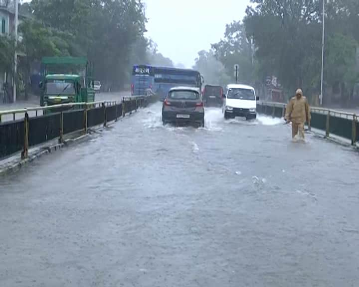 A red alert was announced in 26 districts of Gujarat  amid the forecast of the Meteorological Department Rain: ગુજરાત પર જળપ્રલયનો ખતરો,  અતિભારે પવન સાથે  વરસાદની આગાહી, 26 જિલ્લામાં રેડ એલર્ટ