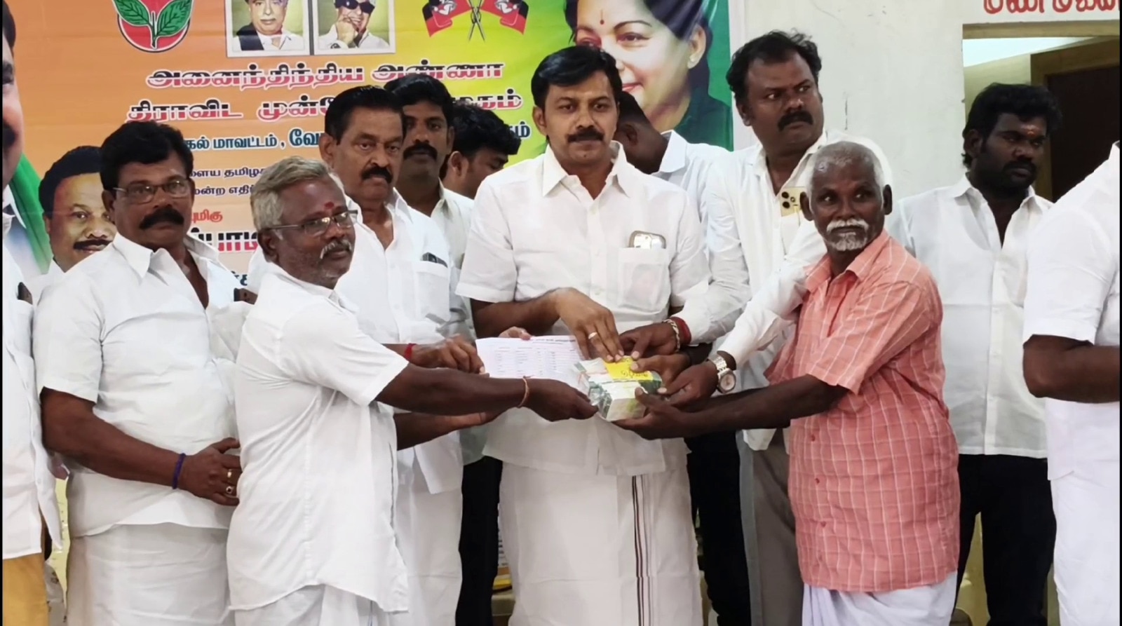 அண்ணாமலை எப்படி ஐபிஎஸ் ஆனார் என தெரியவில்லை - அதிமுக முன்னாள் எம்எல்ஏ